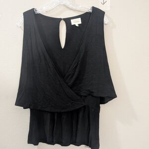 Deletta Black and White Top